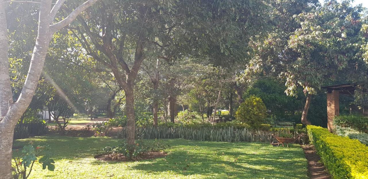Barefoot Lodge And Safaris - Malawi Lilongwe Esterno foto