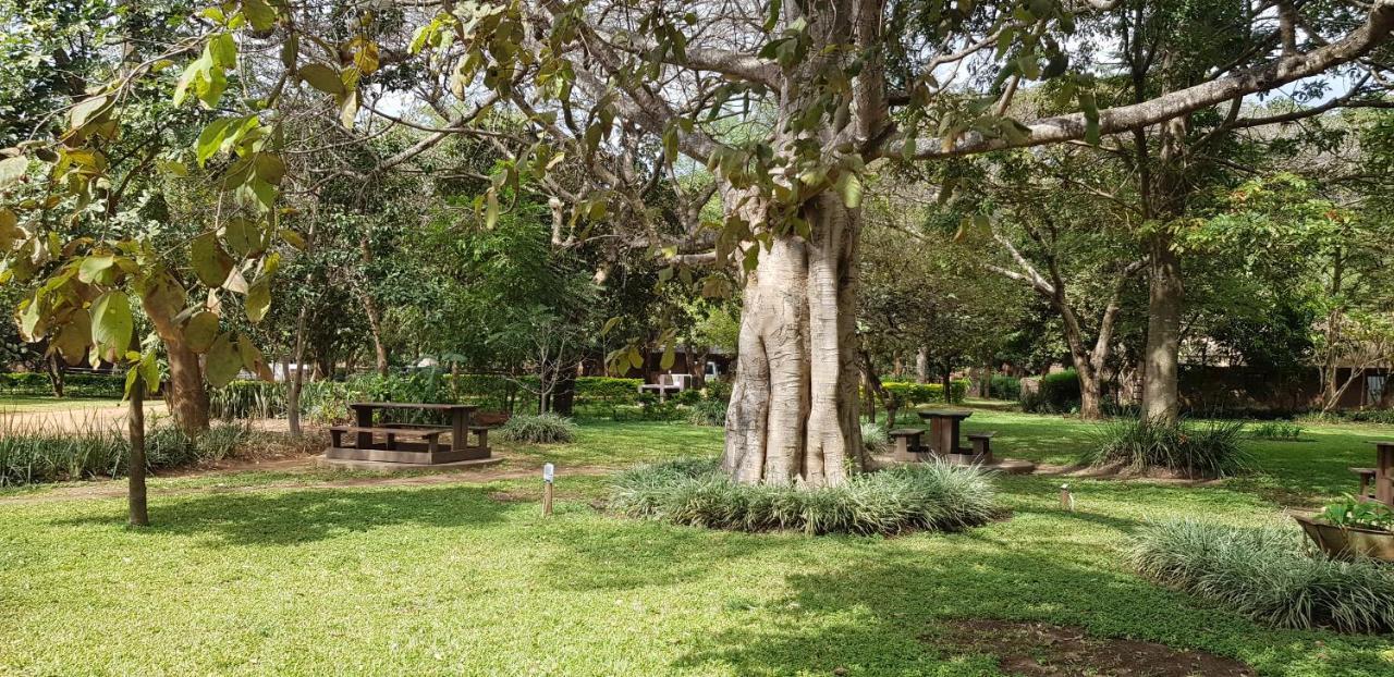 Barefoot Lodge And Safaris - Malawi Lilongwe Esterno foto