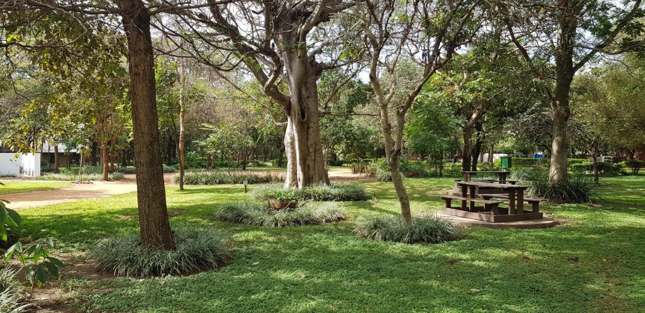 Barefoot Lodge And Safaris - Malawi Lilongwe Esterno foto