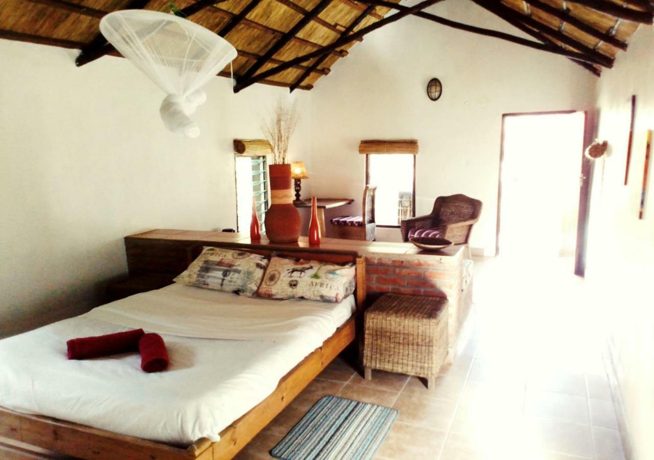 Barefoot Lodge And Safaris - Malawi Lilongwe Esterno foto